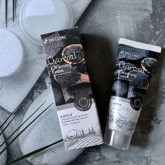 3W Clinic Charcoal Cleansing Foam
