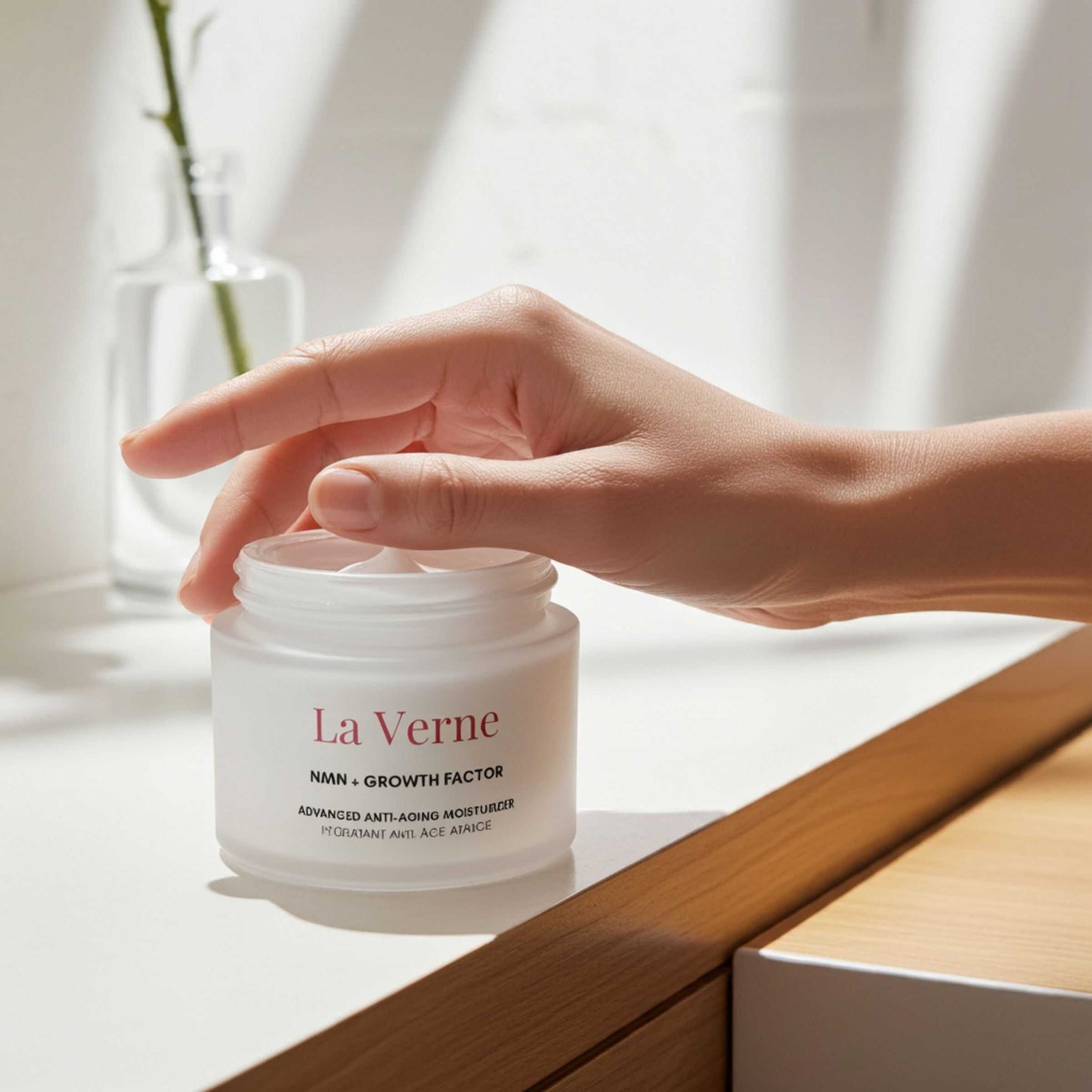 La Verne Lumiere NMN Advanced Anti-Aging Moisturizer