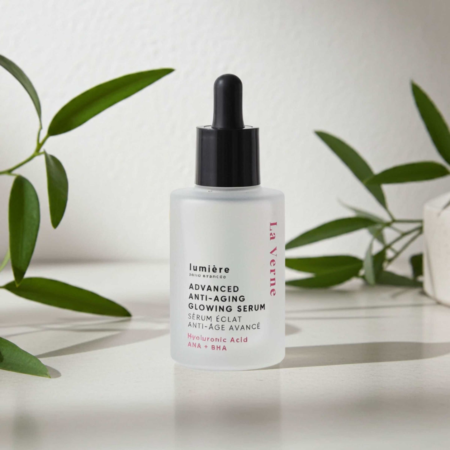 La Verne Lumiere 3 Hyaluronic Acid AHA Glowing Serum