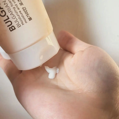 Nature Republic Bulgarian Rose Moisture Foam Cleanser - Miessential